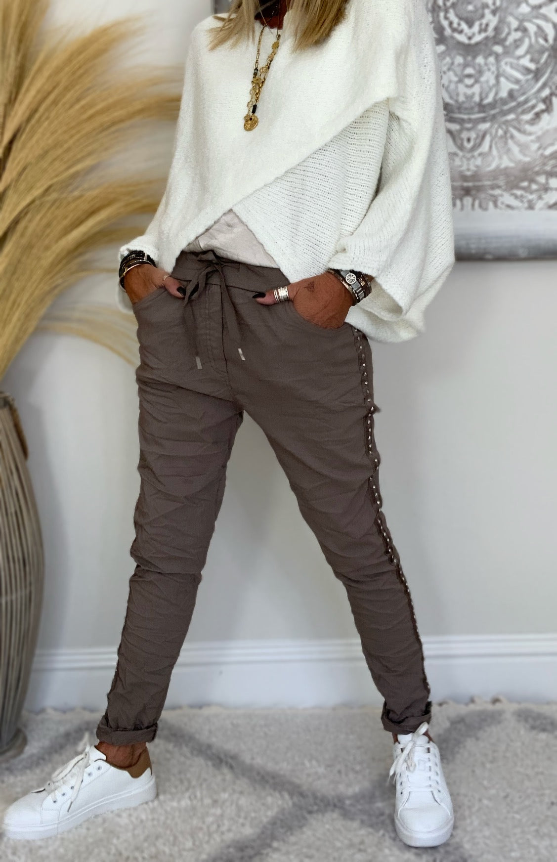 Pull-on Star Strip Trouser
