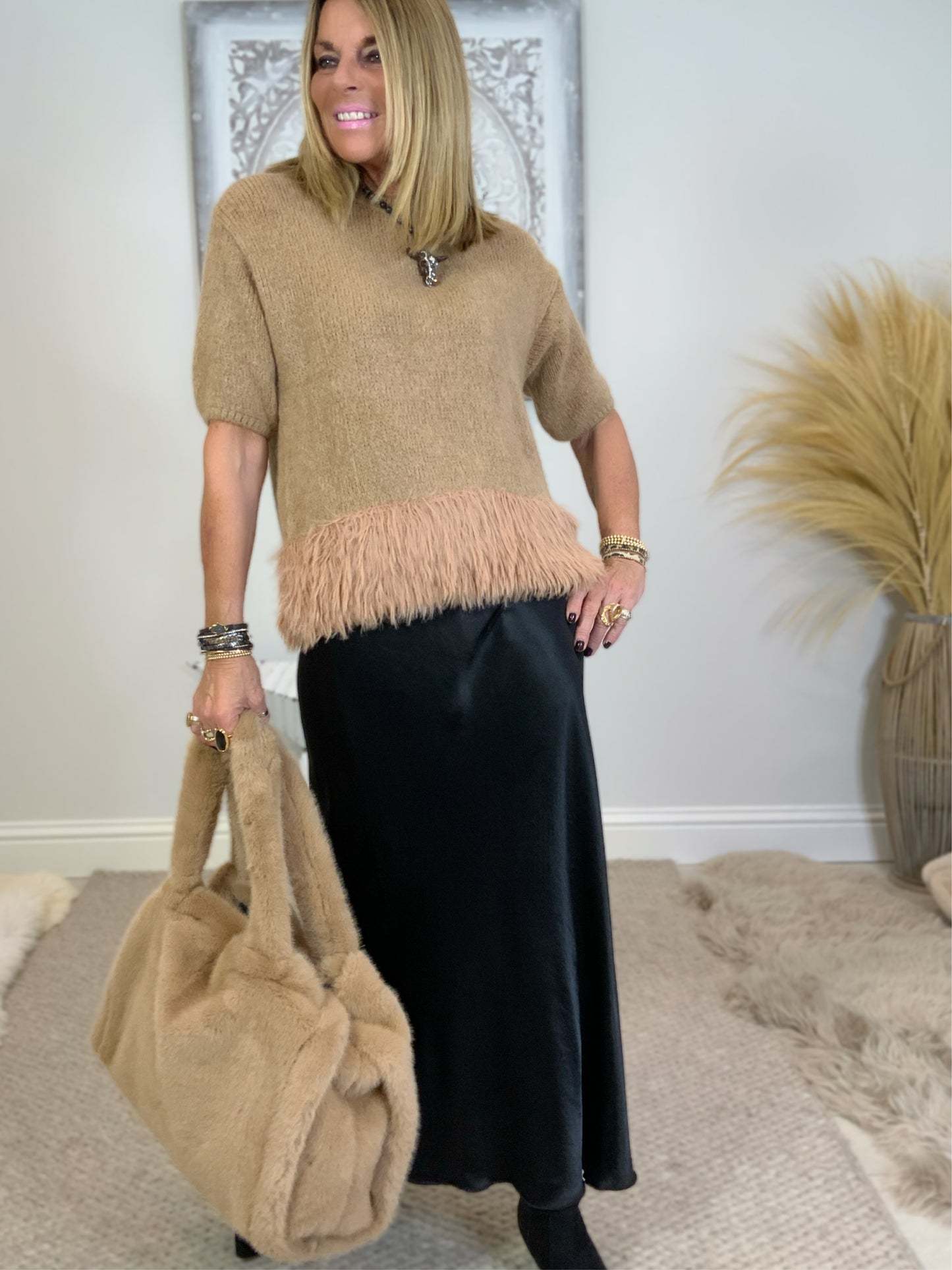 Short Sleeve Feather Jumper