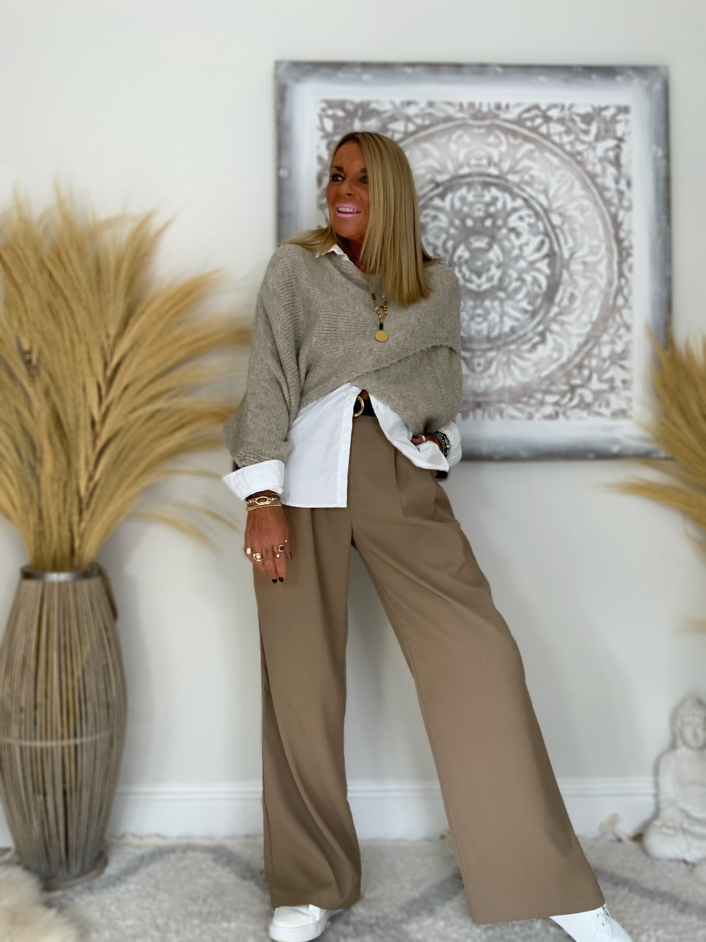 Classic Wide Leg Trouser