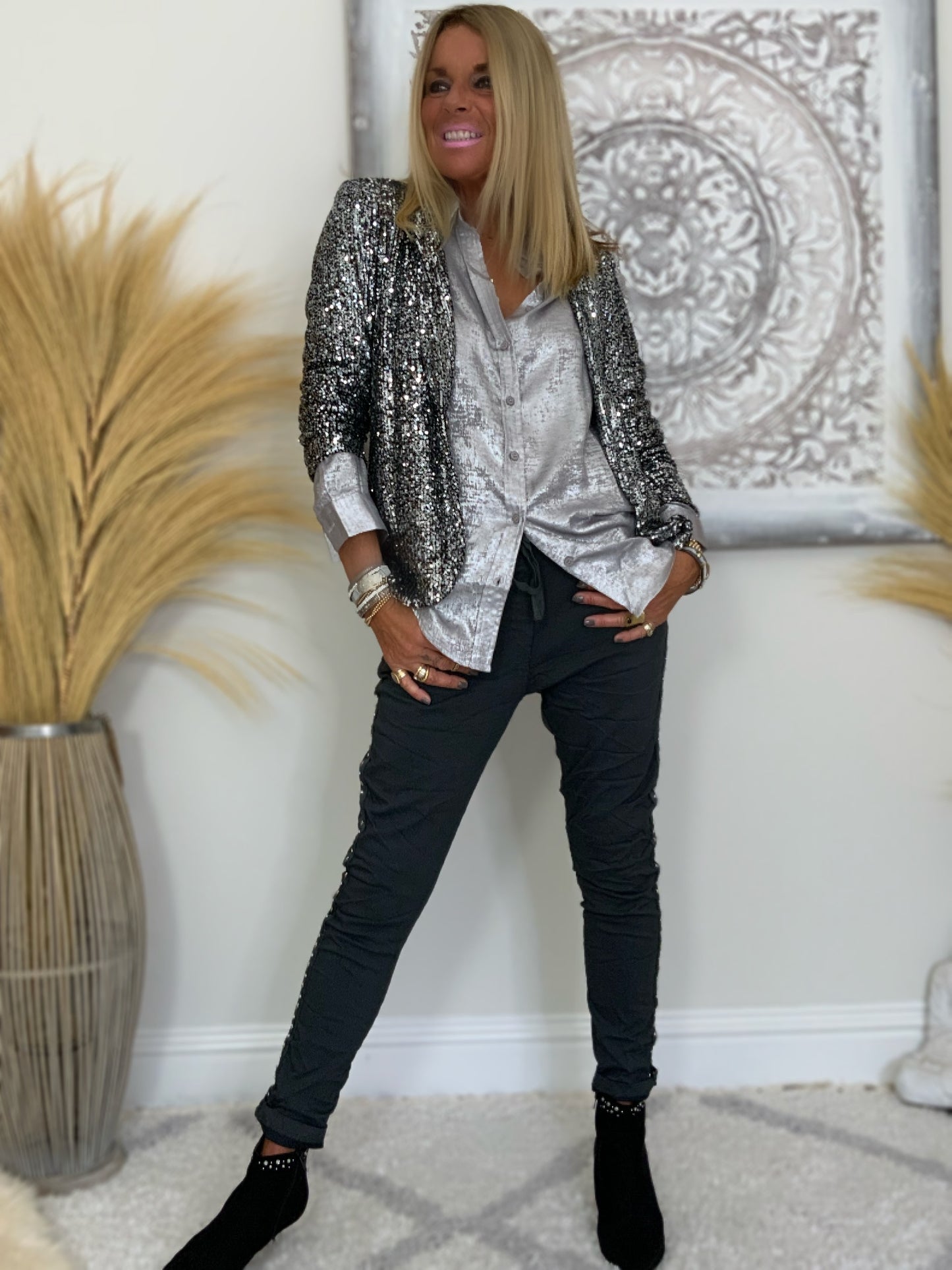 Pull-on Star Strip Trouser