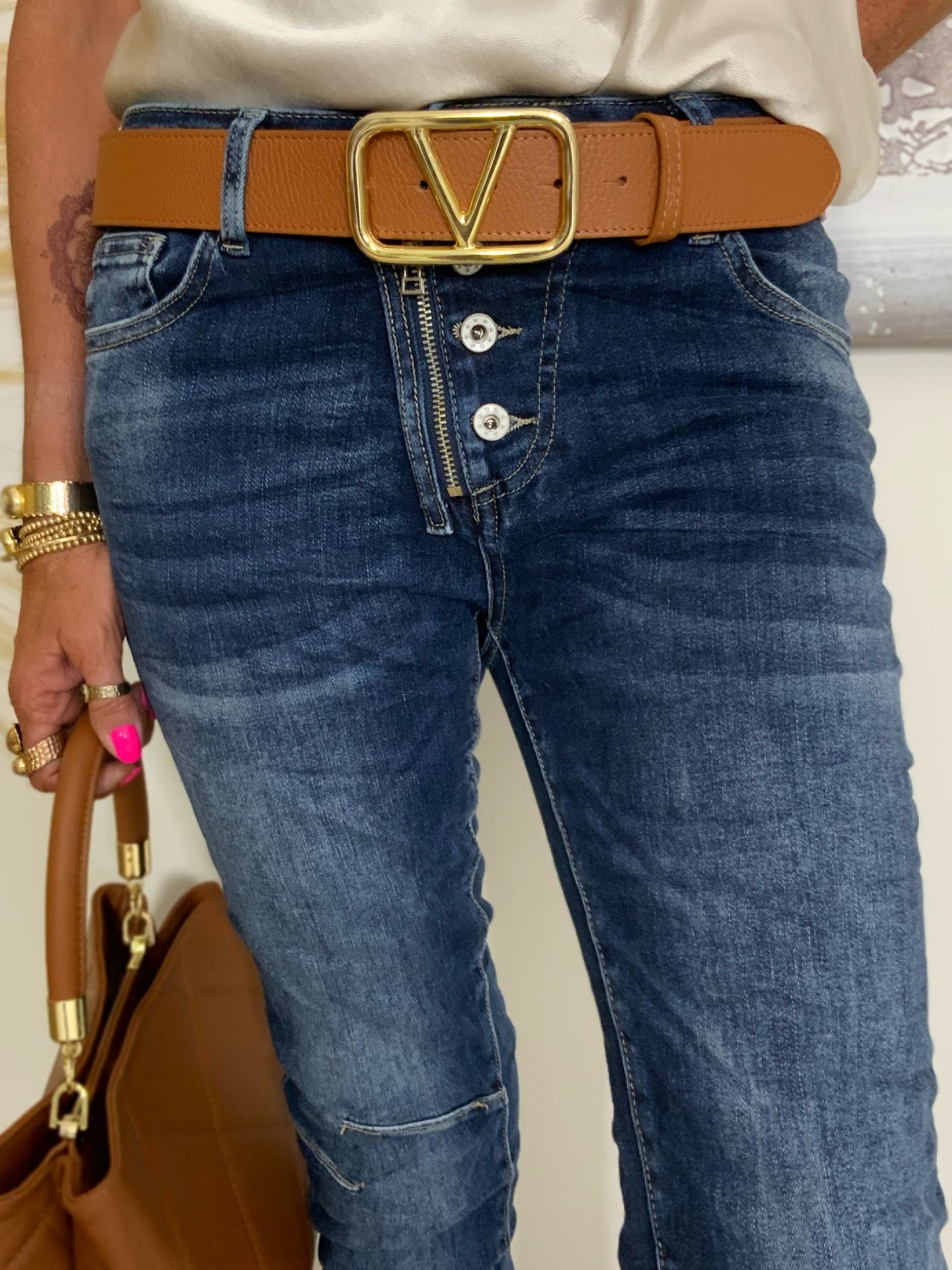 V-Buckle Leather Belt