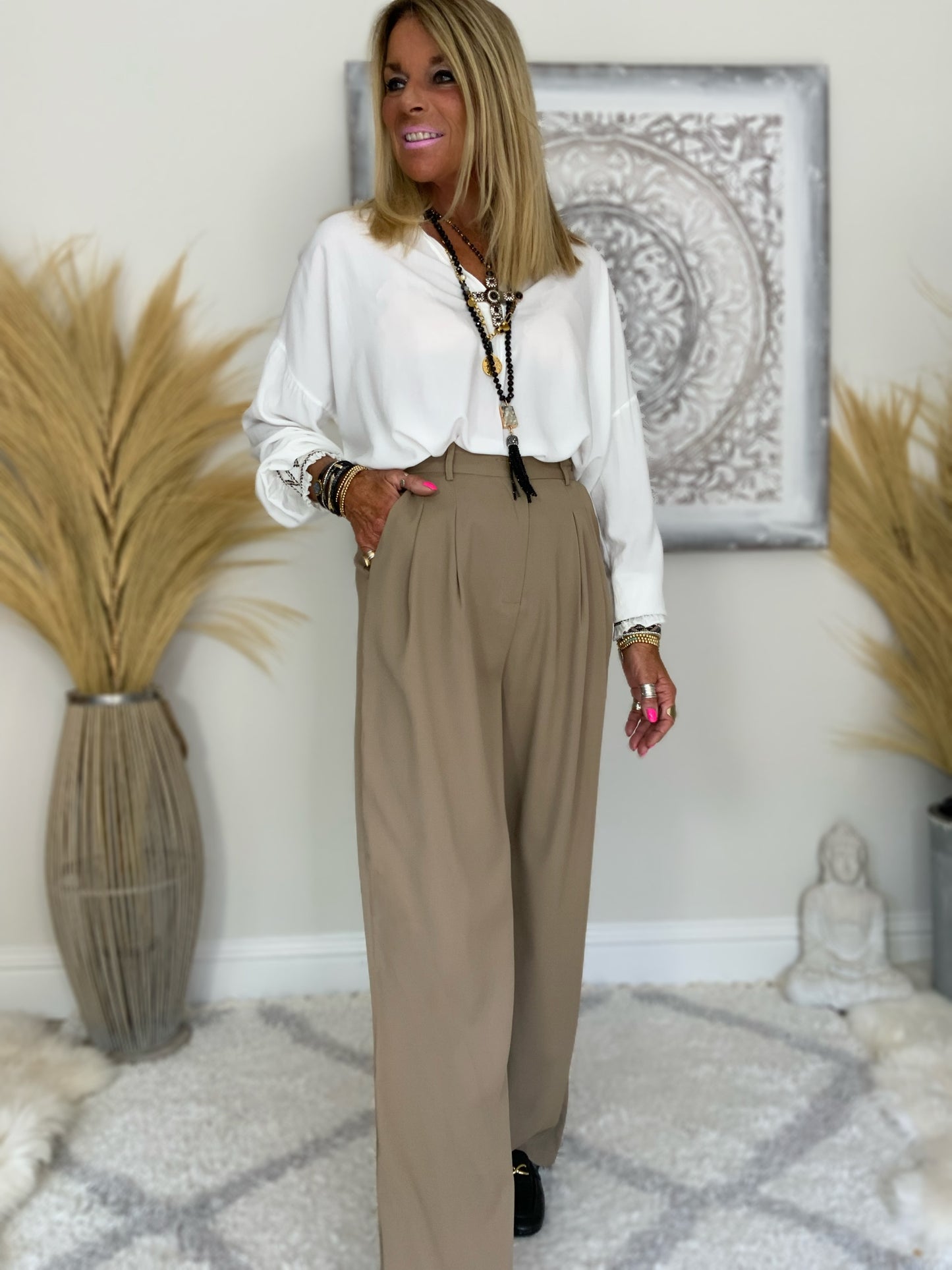 Classic Wide Leg Trouser