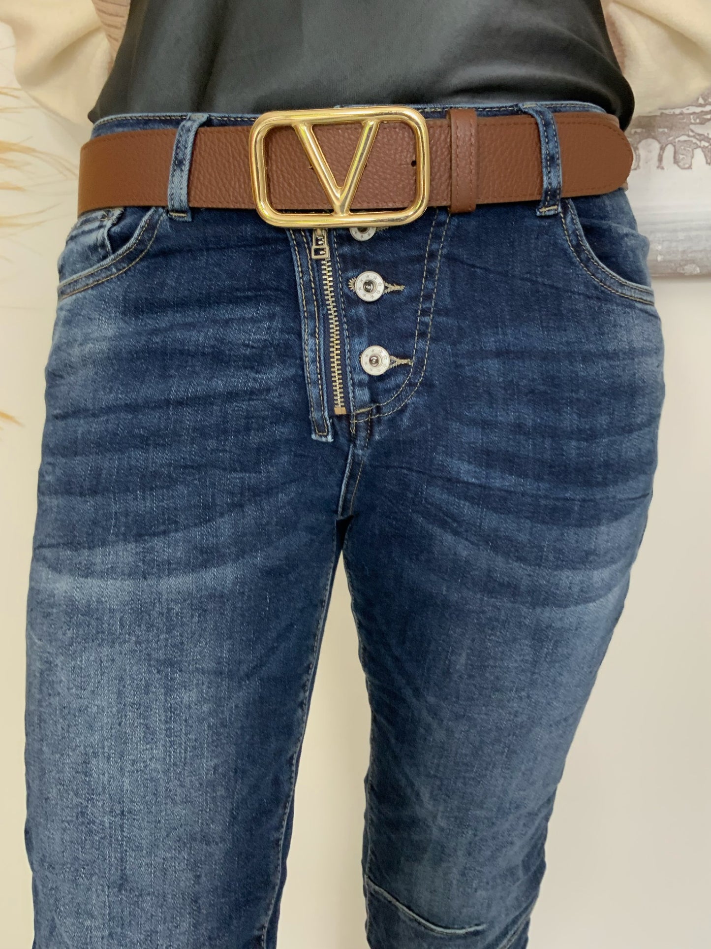 V-Buckle Leather Belt