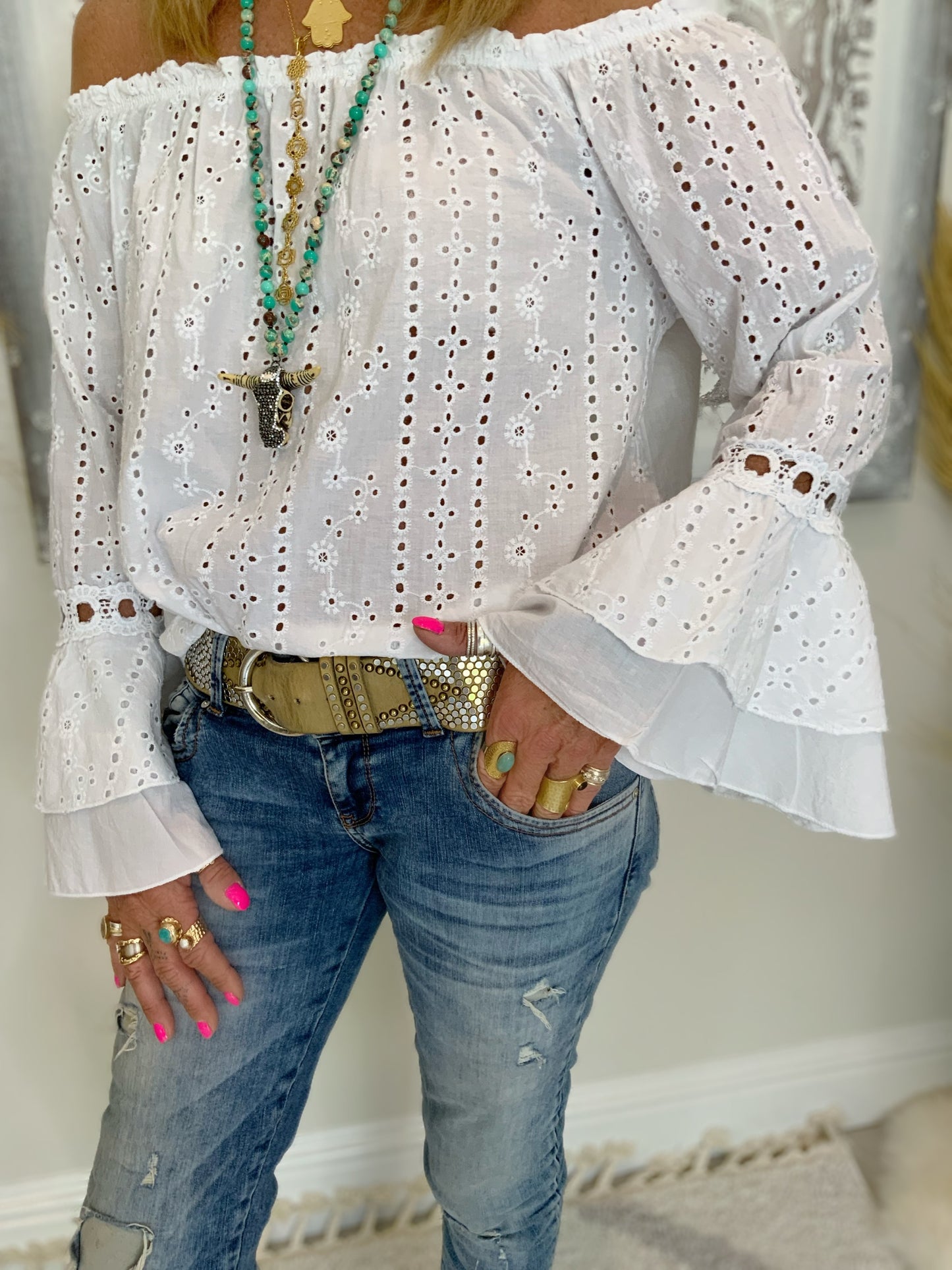 Lydia Broderie Top