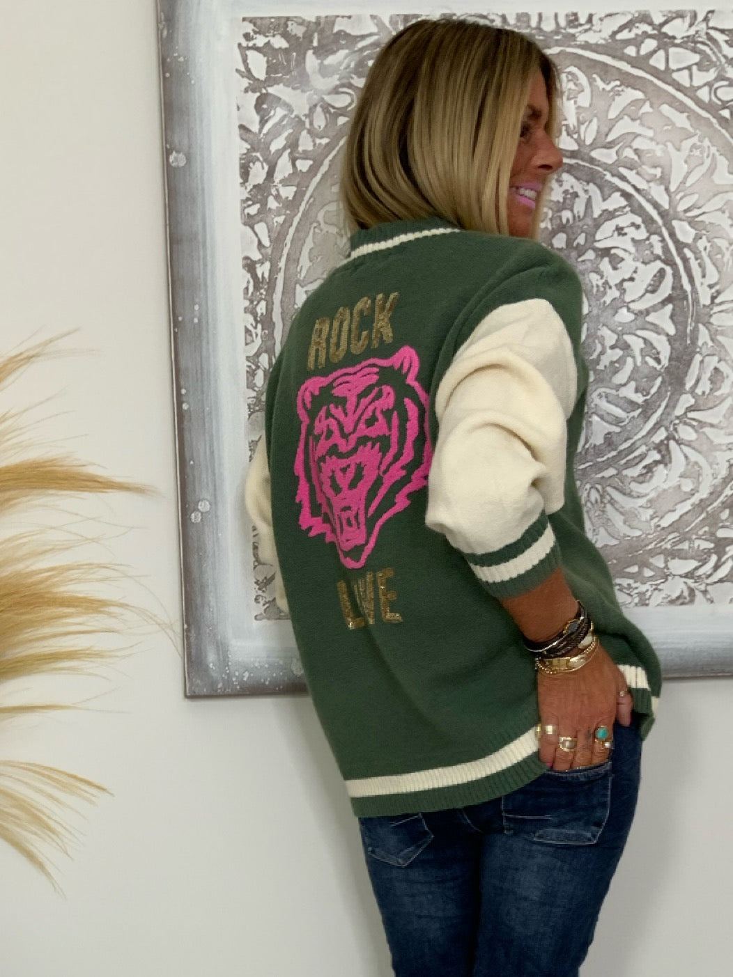 Tiger-Love-Rock Jumper