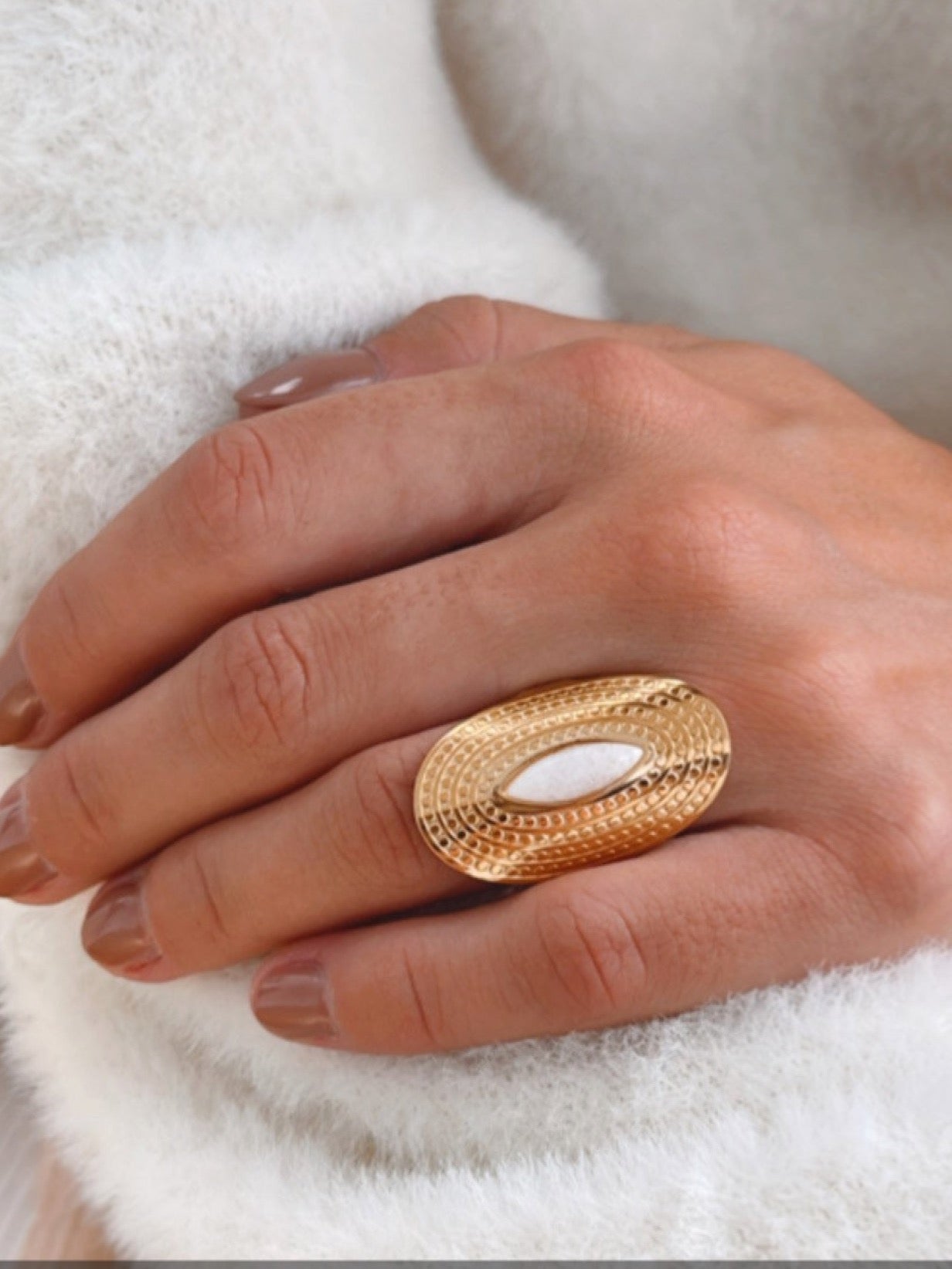 Boho White Agate Ring
