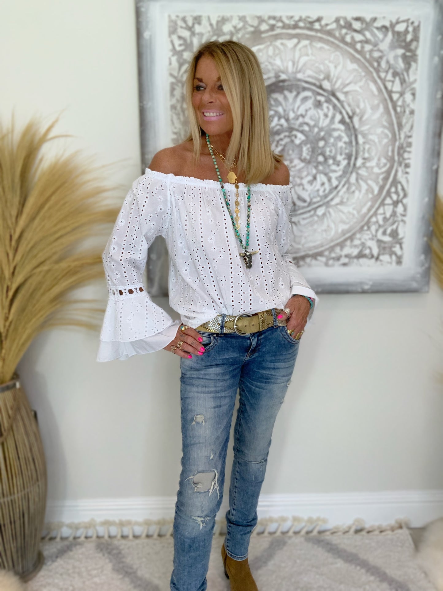 Lydia Broderie Top