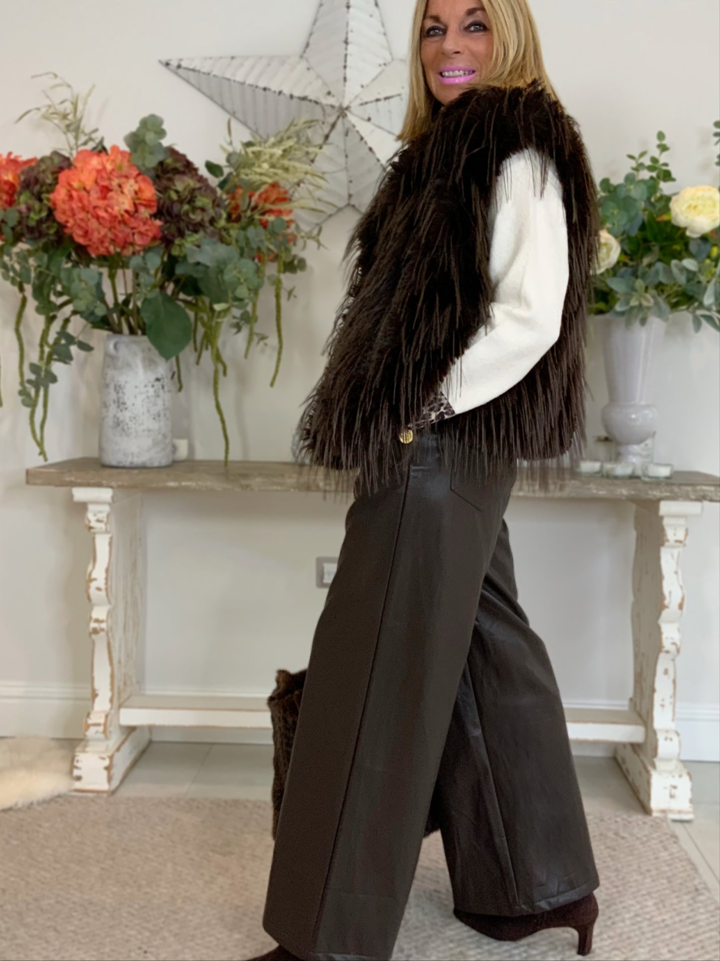 Faux Fur Shaggy Gilet