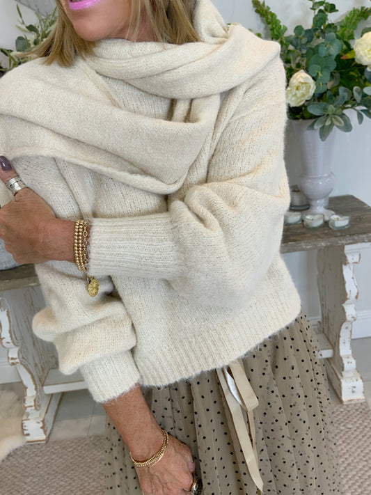 Frankie Jumper with Scarf