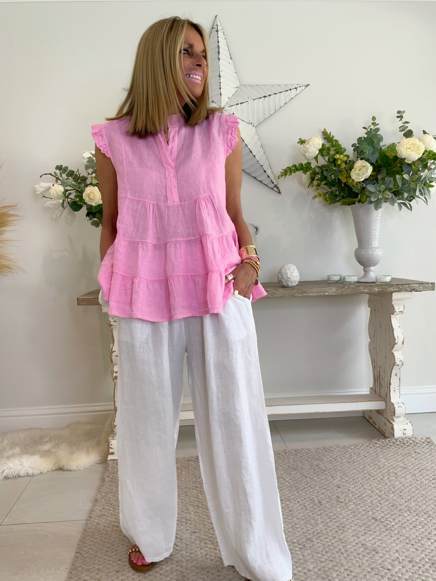 Wide-Leg Linen Trouser
