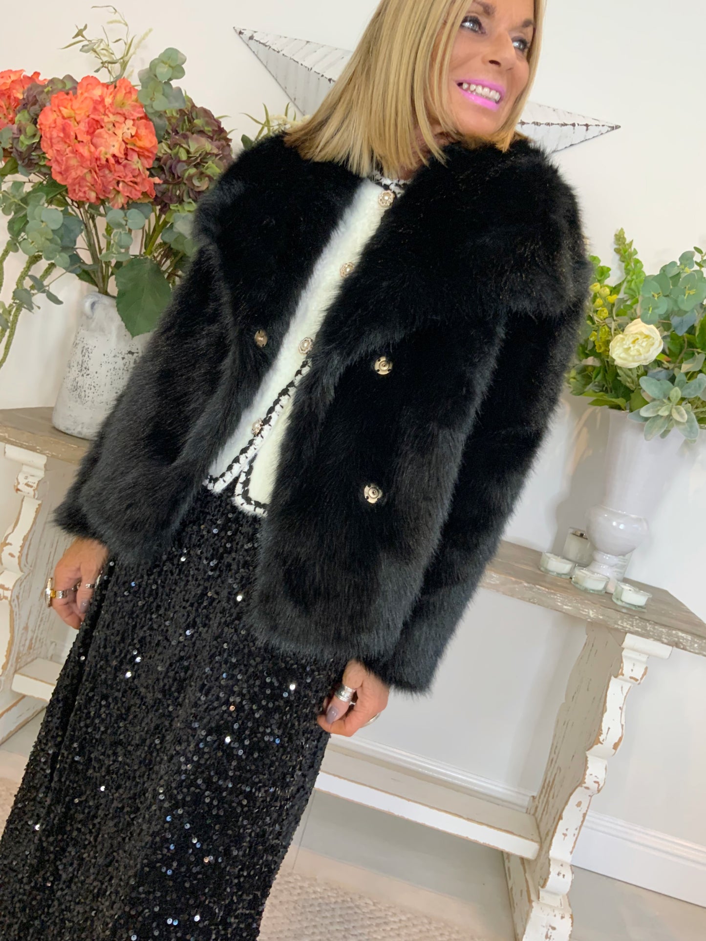 Luxe Double-Breasted Collar Faux Fur Jacket