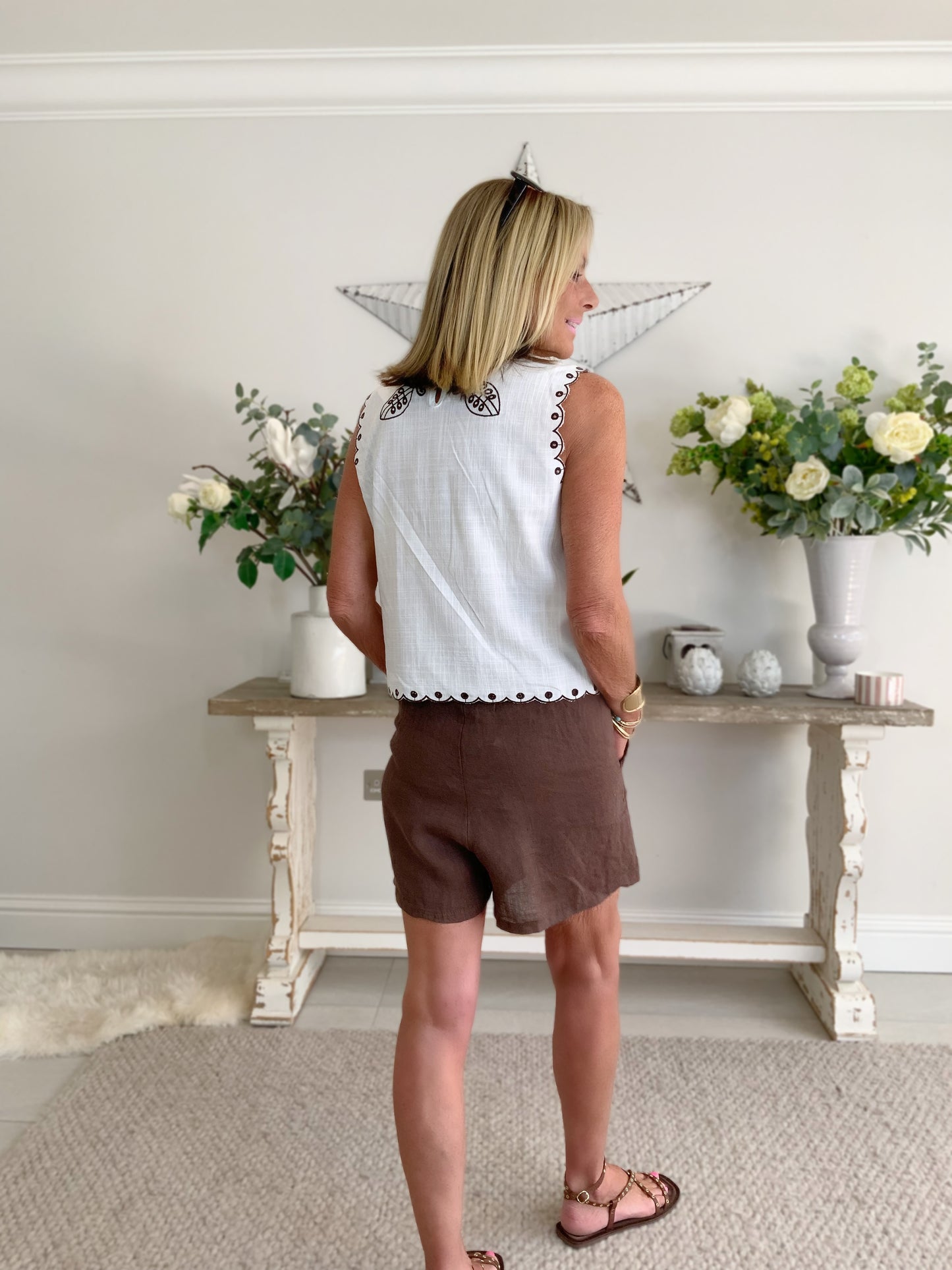 Scalloped Edge Embroidery Top