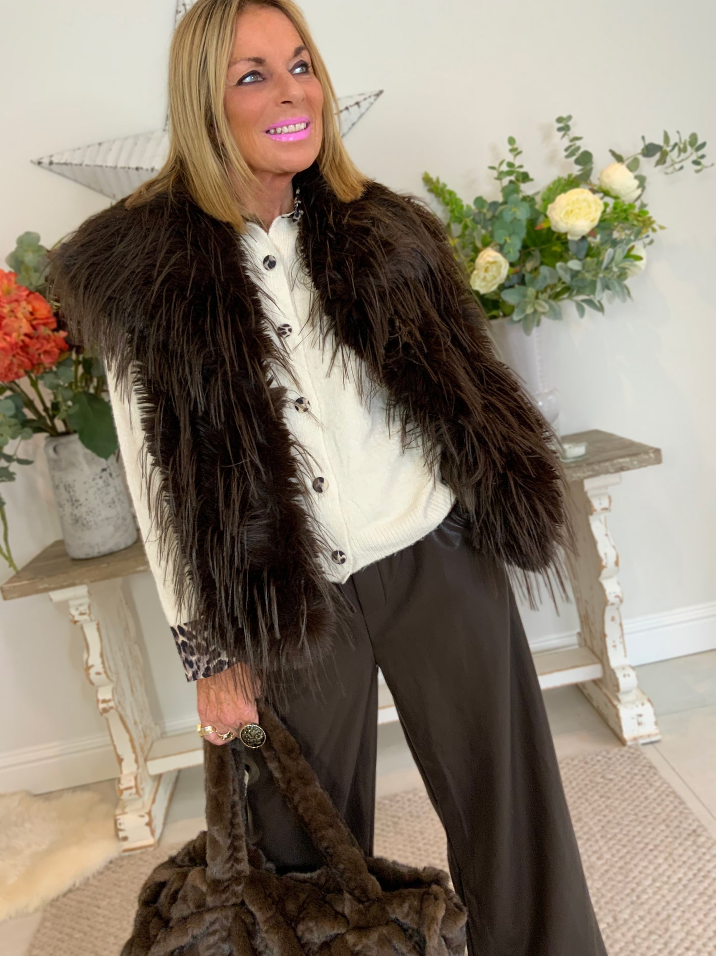 Faux Fur Shaggy Gilet