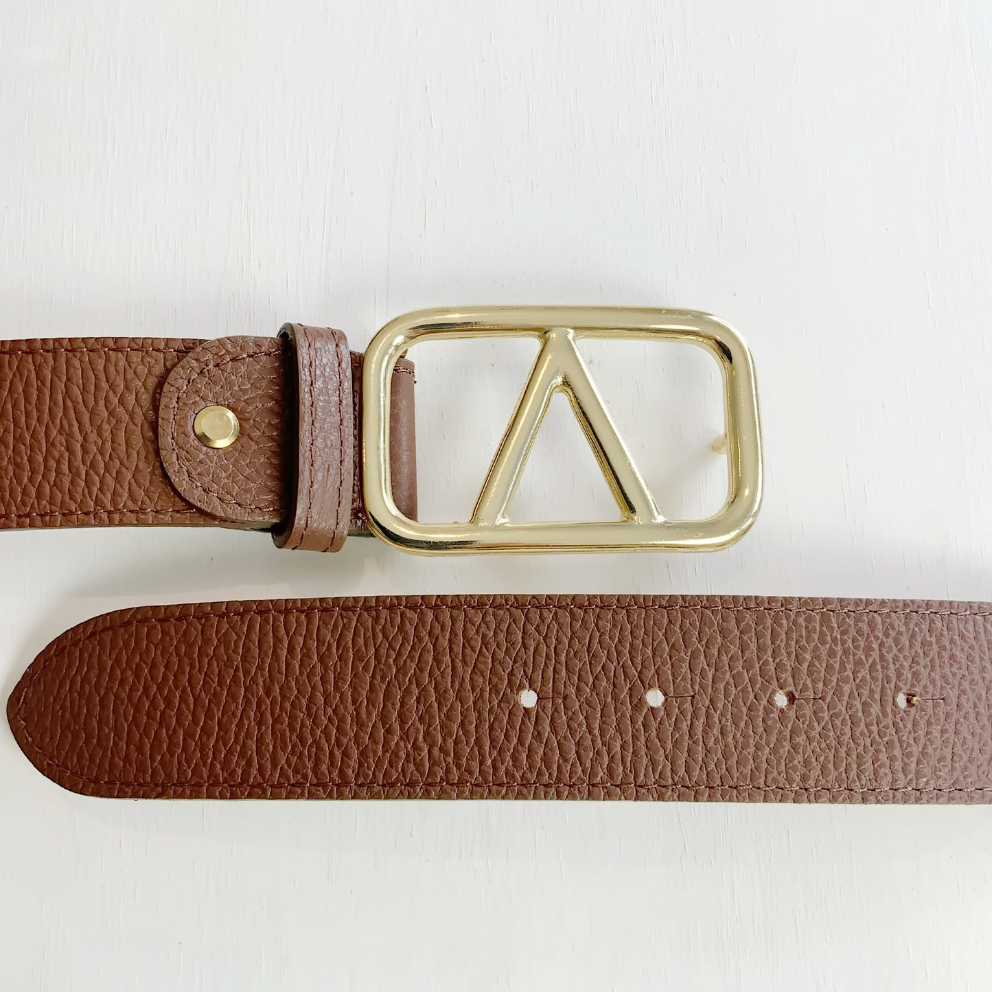 V-Buckle Leather Belt